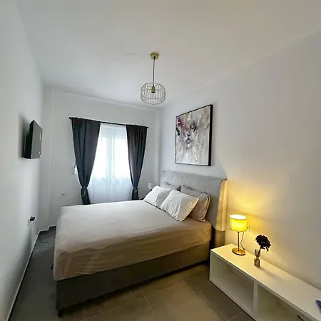 아파트 Casa Karina *